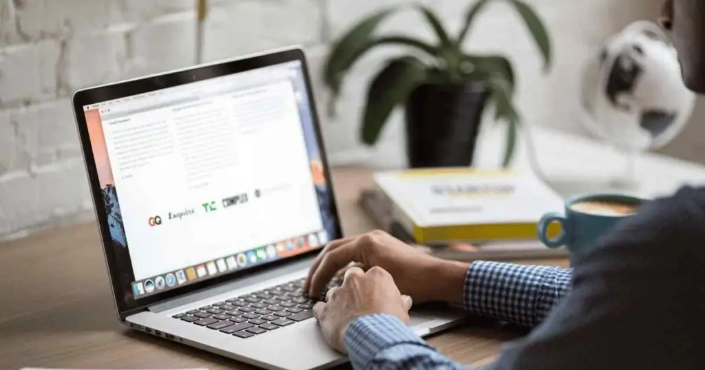 10 errori nel digital marketing che commettono le pmi (e come evitarli) 1 Errori nel digital marketing sito web
